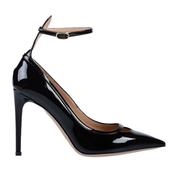 NEW Valentino Garavani Pointed Toe Ankle Strap Pump - Picture 2 of 14